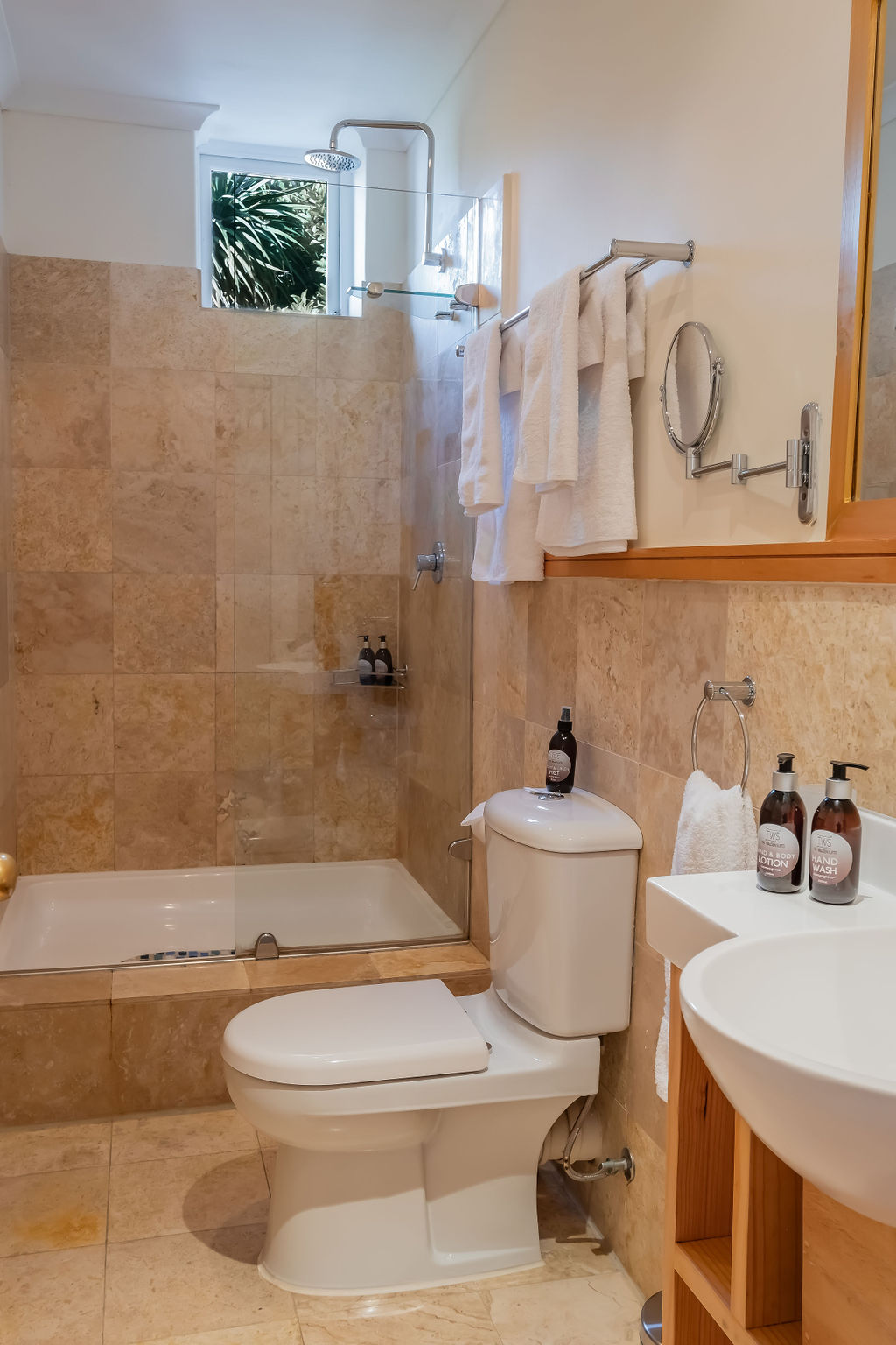 Room Terrace BATHROOM
